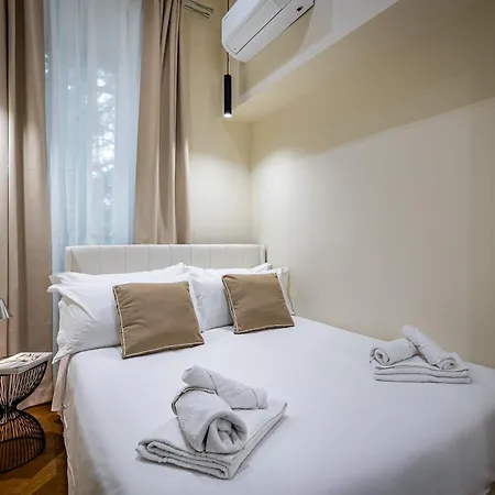 Residenza D'epoca Pontevecchio - Luxury Retrait Apartment Florence